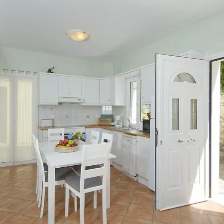 Gerassimos Fabulous 3 Bed Kefalonia *